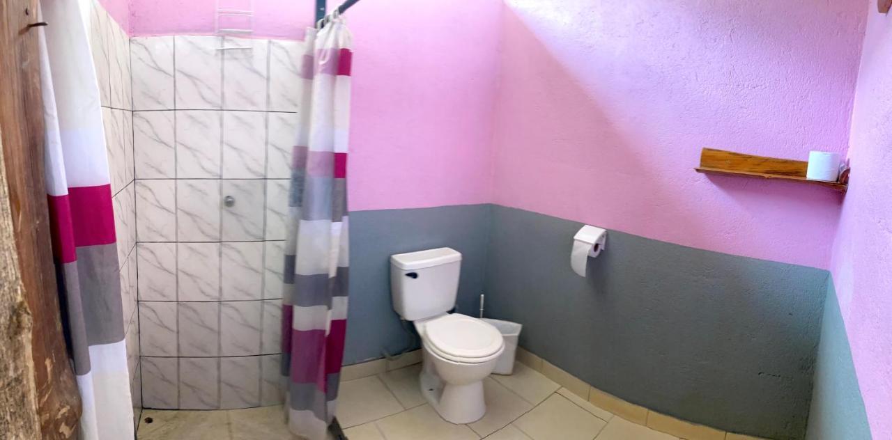 Tamahostel & Glamping Тамариндо Екстериор снимка