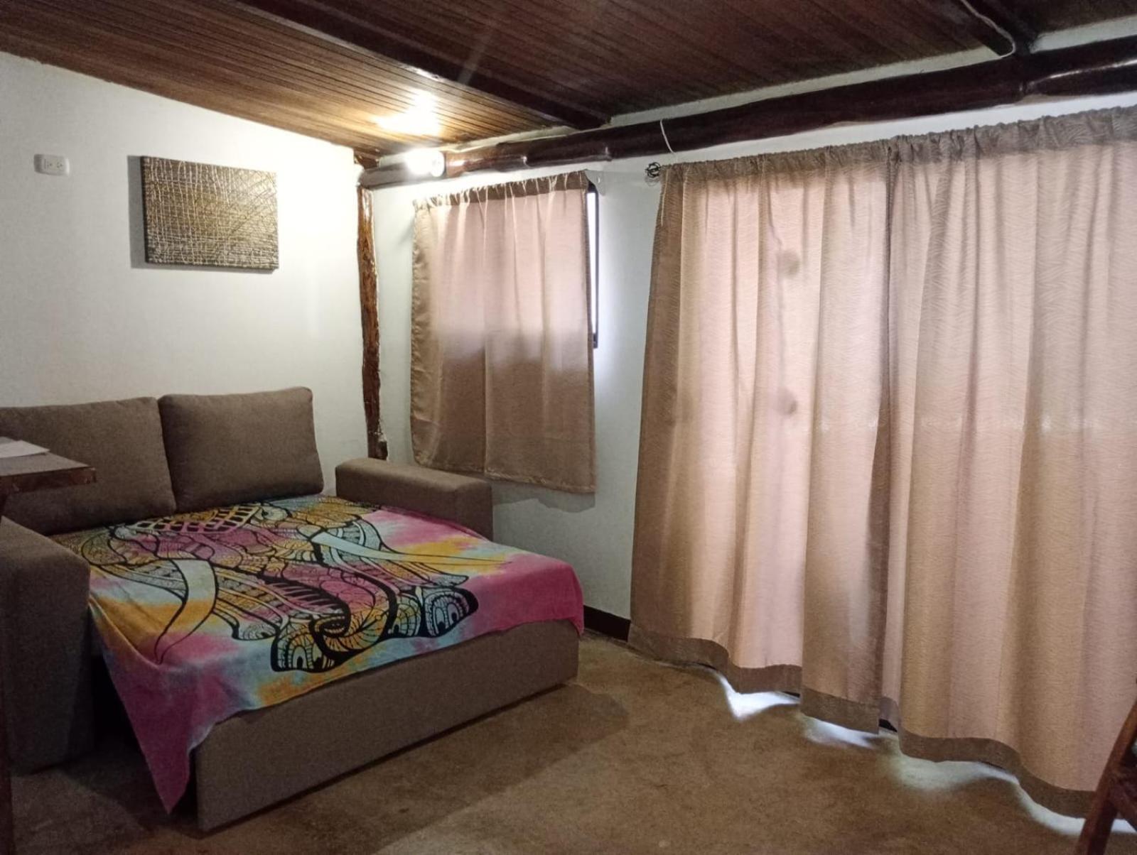 Tamahostel & Glamping Тамариндо Екстериор снимка
